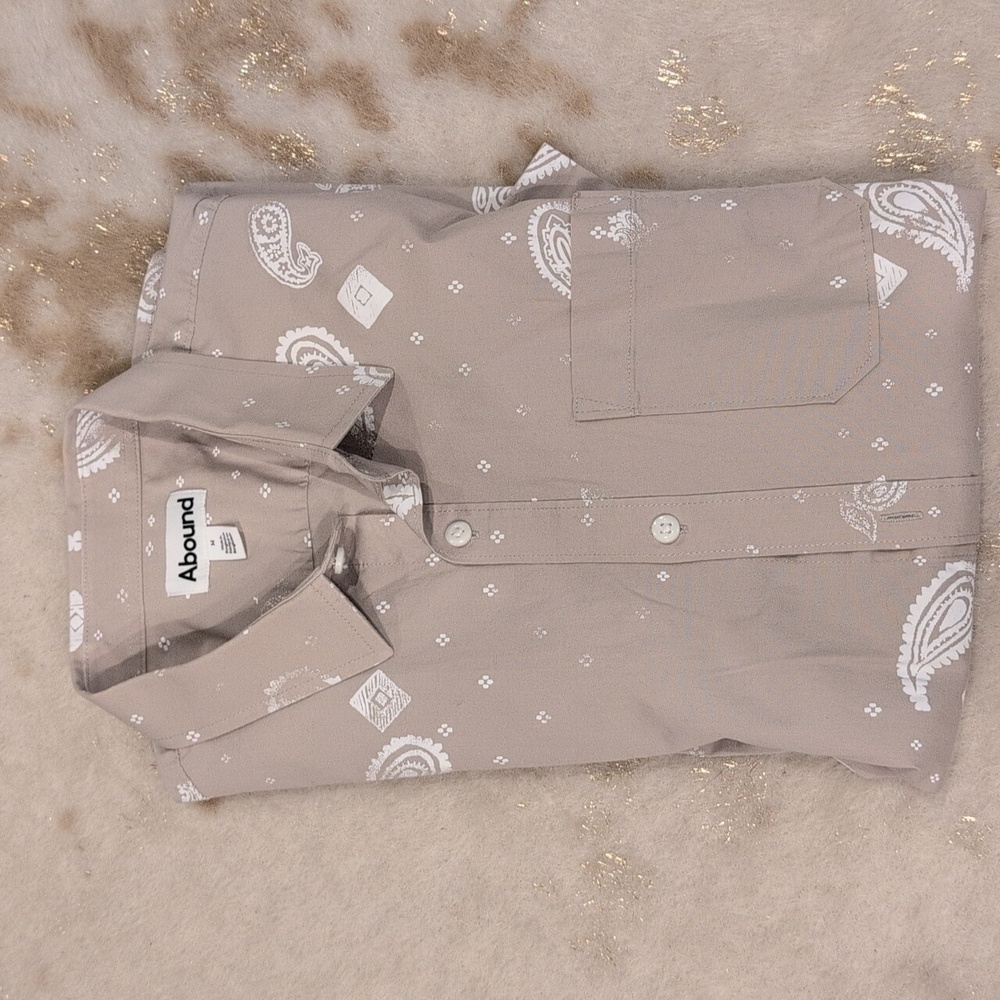 Abound Men's Tan Paisley Shirt